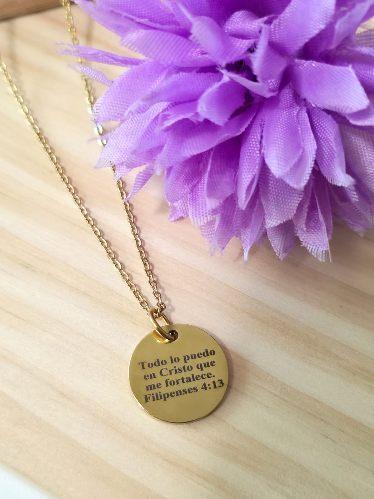 Collar Filipenses 4:13